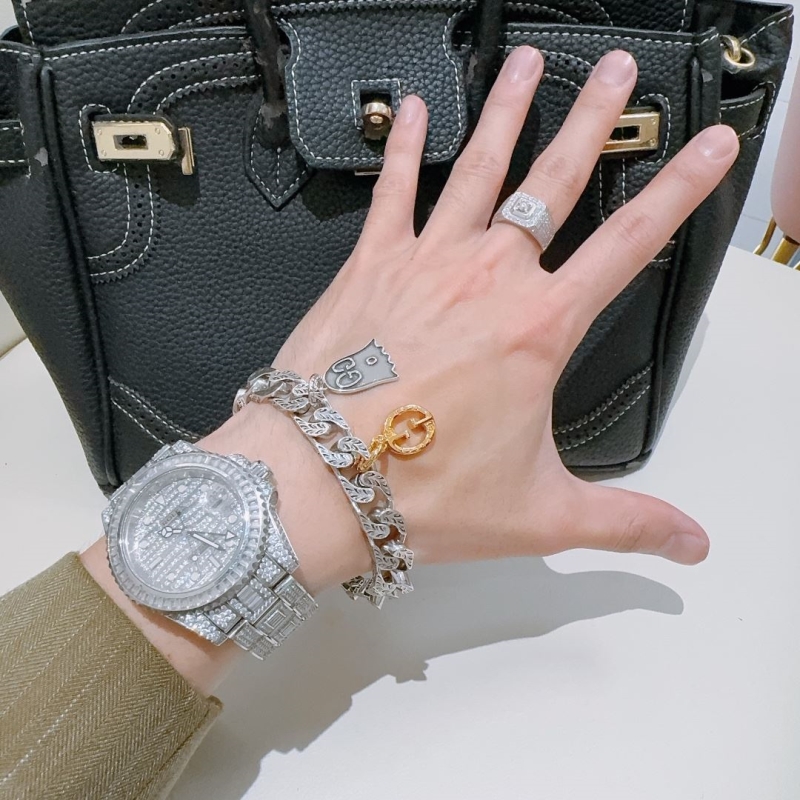 Gvc*1 bracelets